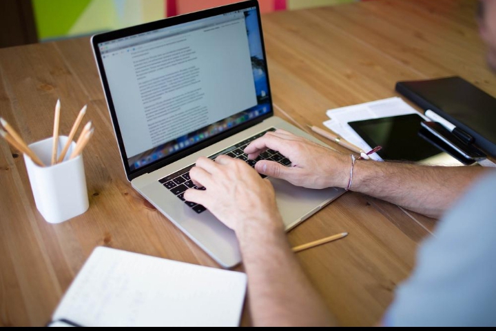 Content creation tools for online business success