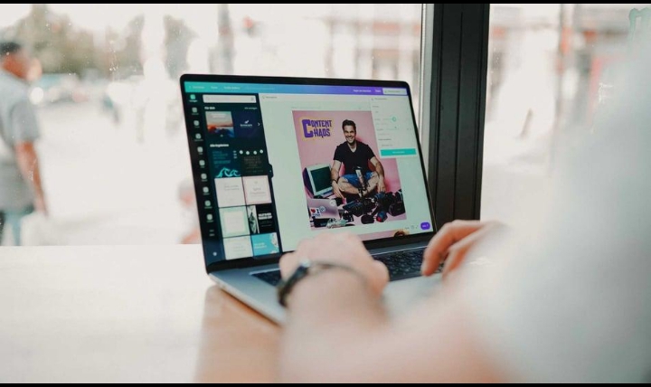 Graphic design tools for online businesses