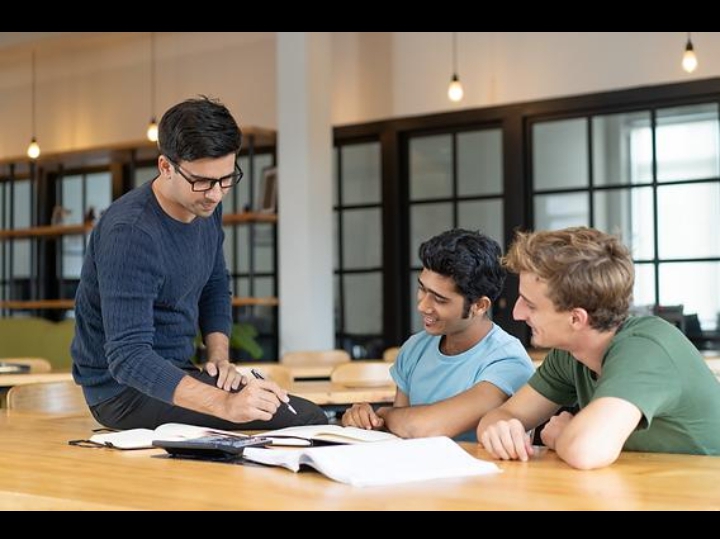 GearUP students preparing for college on a university campus